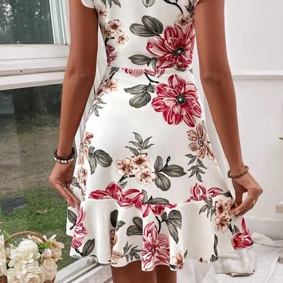 New Multicolored Ruffled Tiered A-Line dress - Picture 4 of 6